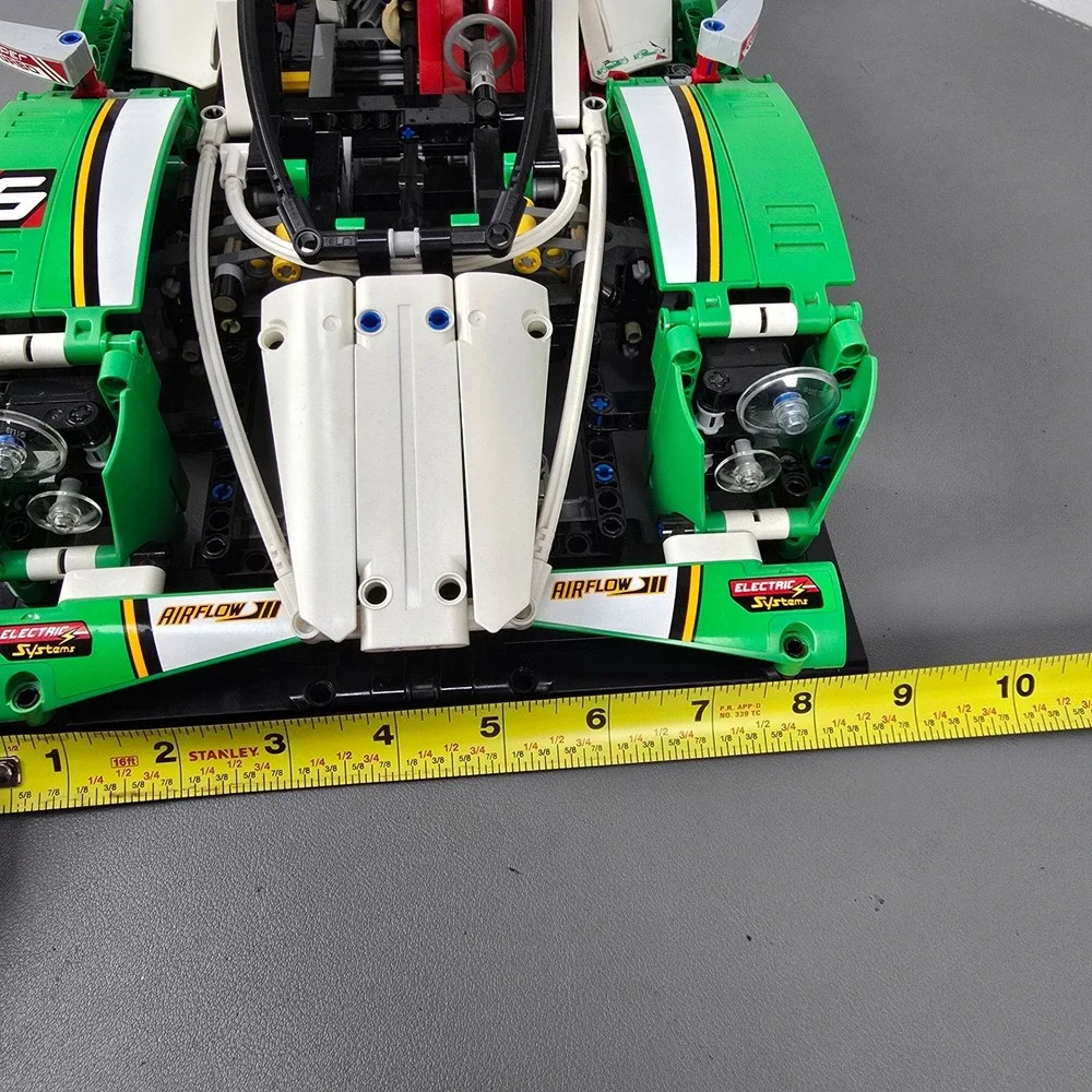 LEGO Technic 24 Hours Race Car 42039 Green White V8 Engine 2-in-1 Model
